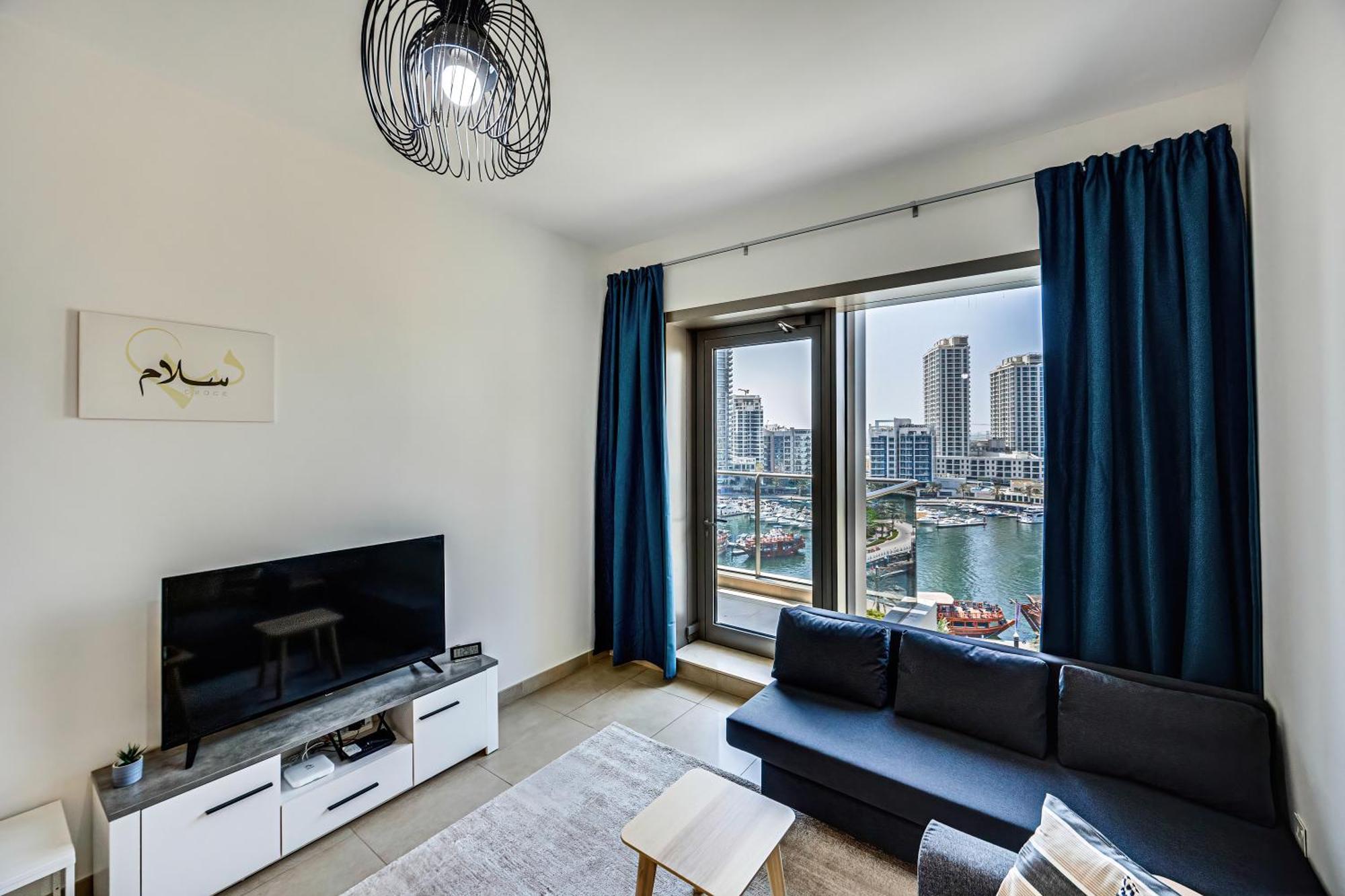 5 Star Sparkle Tower By Swarovski, Dubai Marina Exterior foto